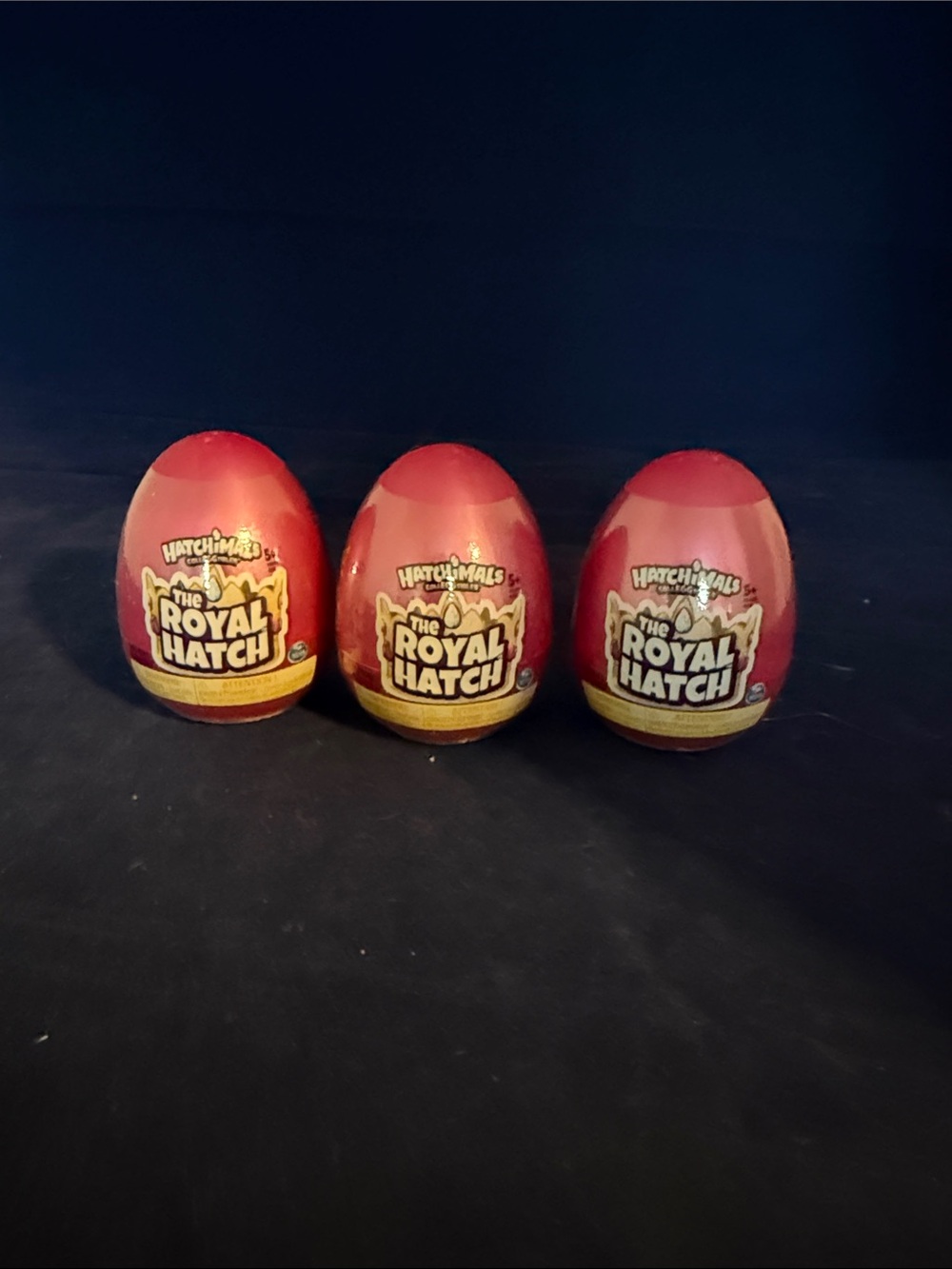 The Royal Hatch Surprise Eggs - Red Set of 3